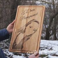 Кухонная доска с гравировкой ваше фото, с днем ​​рождения