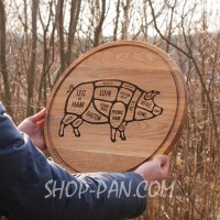 Кухонная доска с гравировкой.