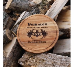 Кухонная доска с гравировкой - бэтмен.
