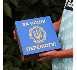 Автобармен, Наливатор алкогольный на 4 рюмки с гравировкой (УФ печать) - Трезубец
