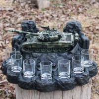 Наливатор алкоголя Танк Т-72 зі стелою на 7 чарок, Автобармен
